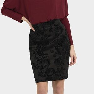 Joseph Ribkoff Black Velvet Burnout Pencil Skirt Stretch Sexy Party Siren Glam 8